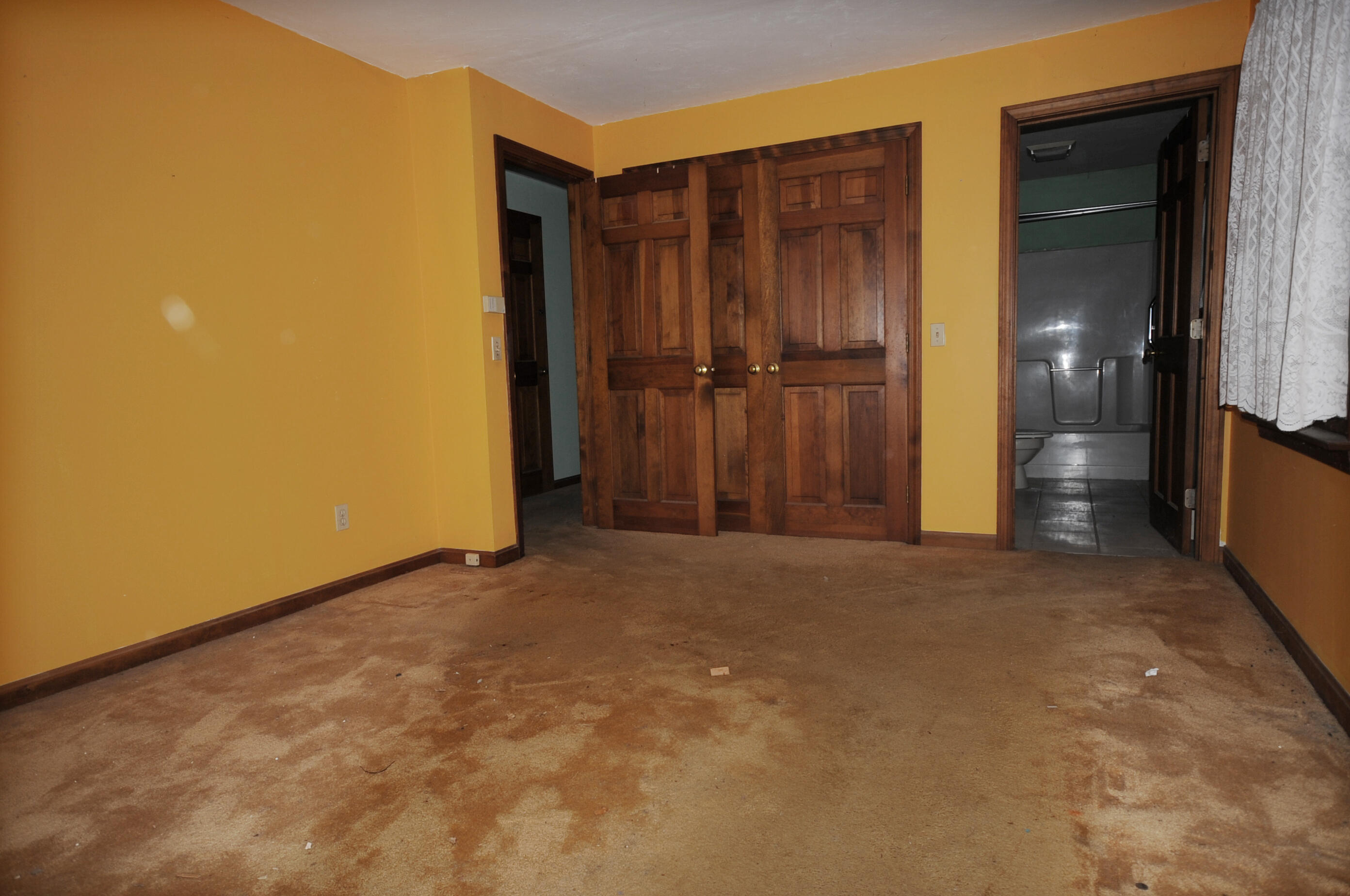 540 Head Of The Bay Road Property Photo 8