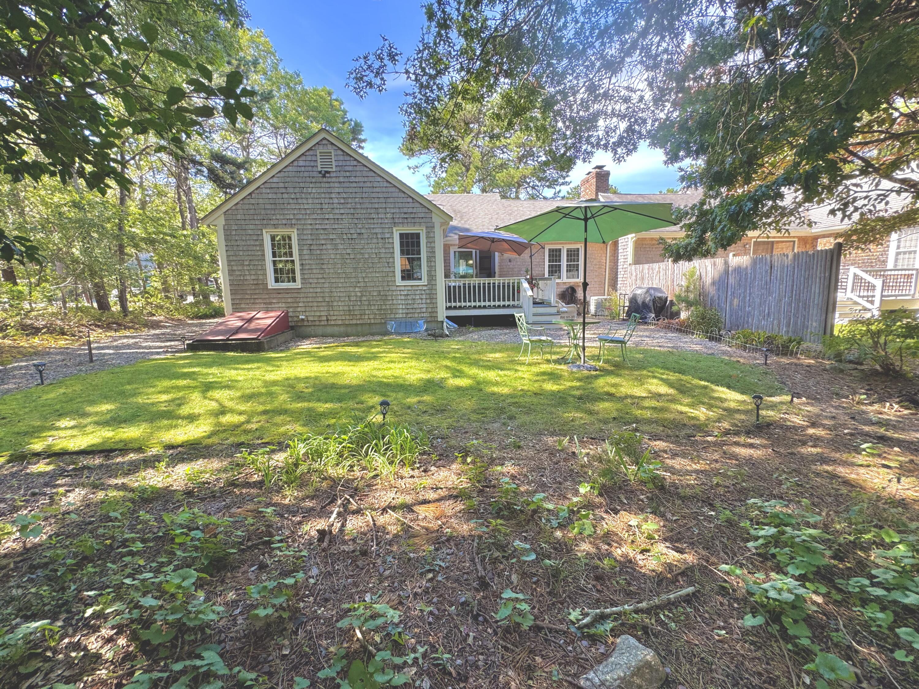 22 Warren Road Property Photo 7
