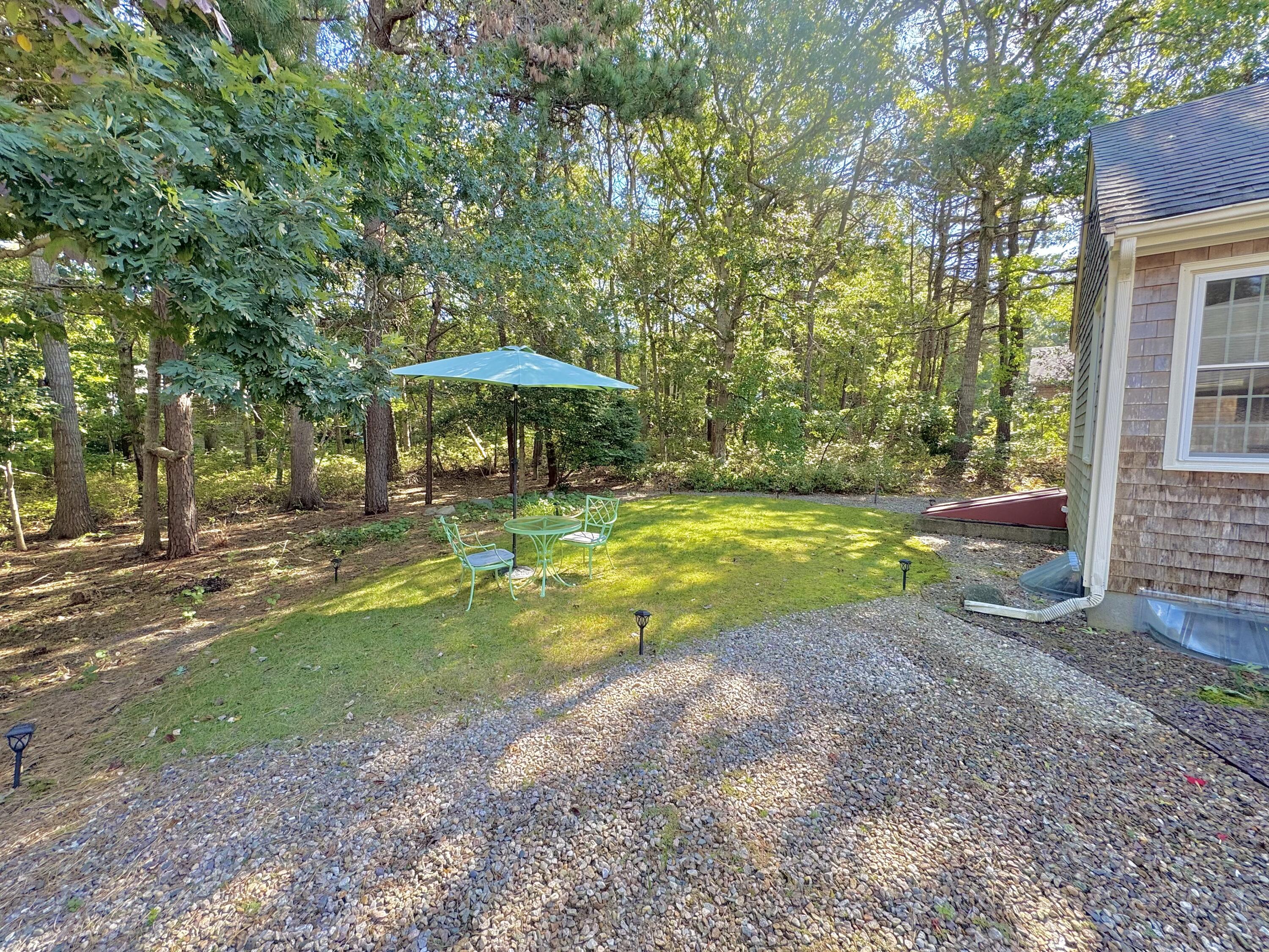 22 Warren Road Property Photo 9