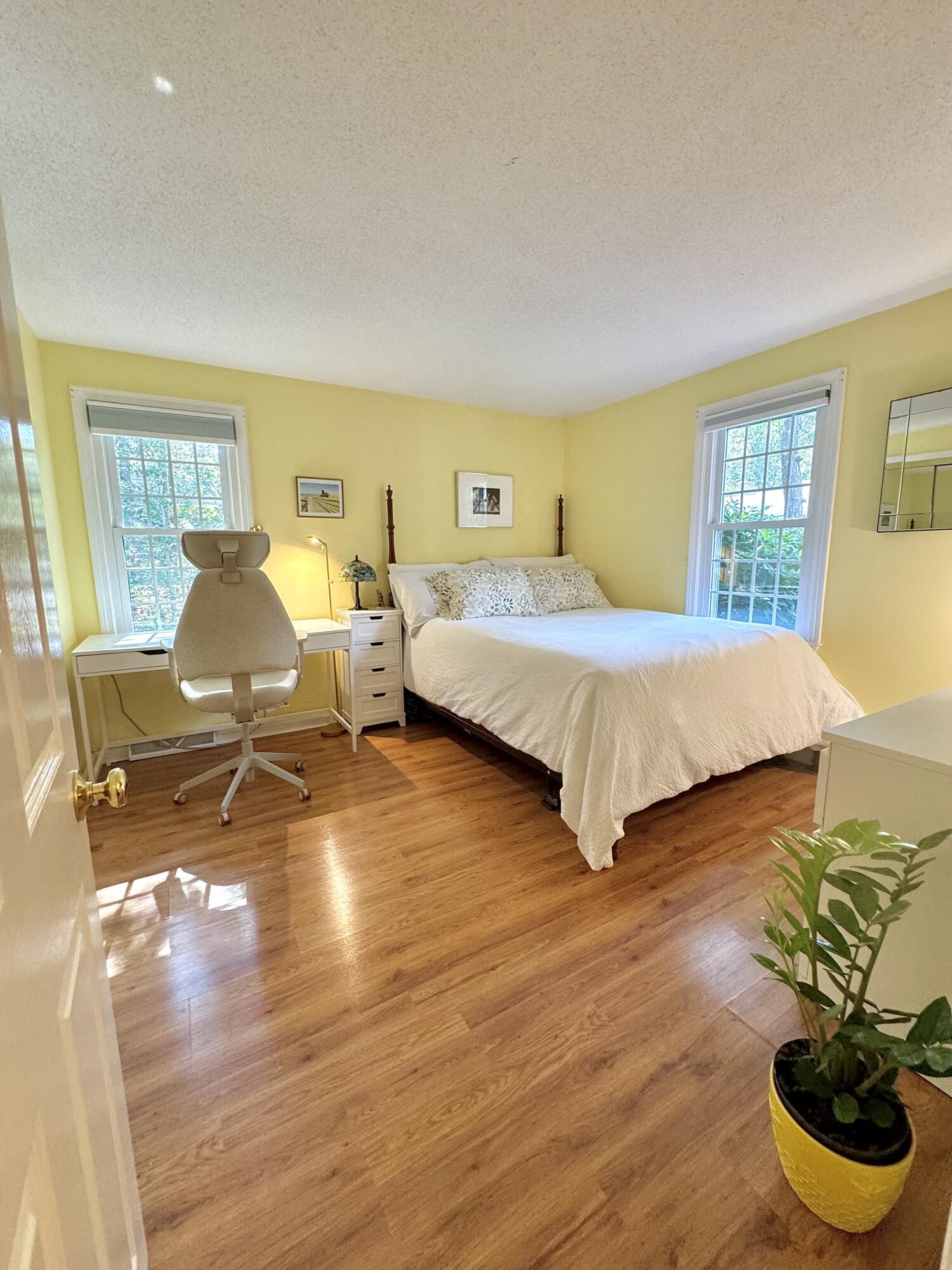22 Warren Road Property Photo 28