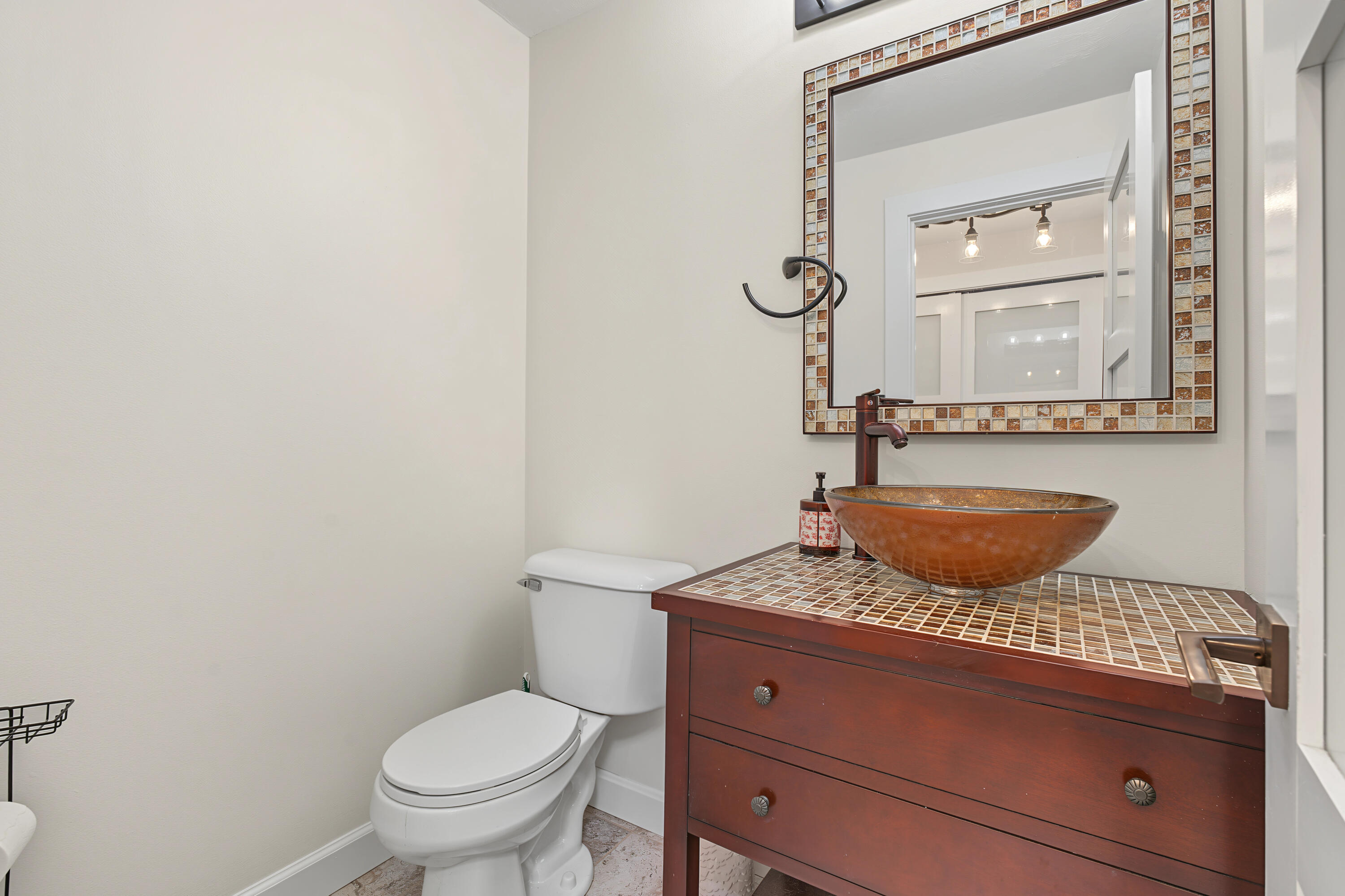 19 Maple Street Property Photo 9
