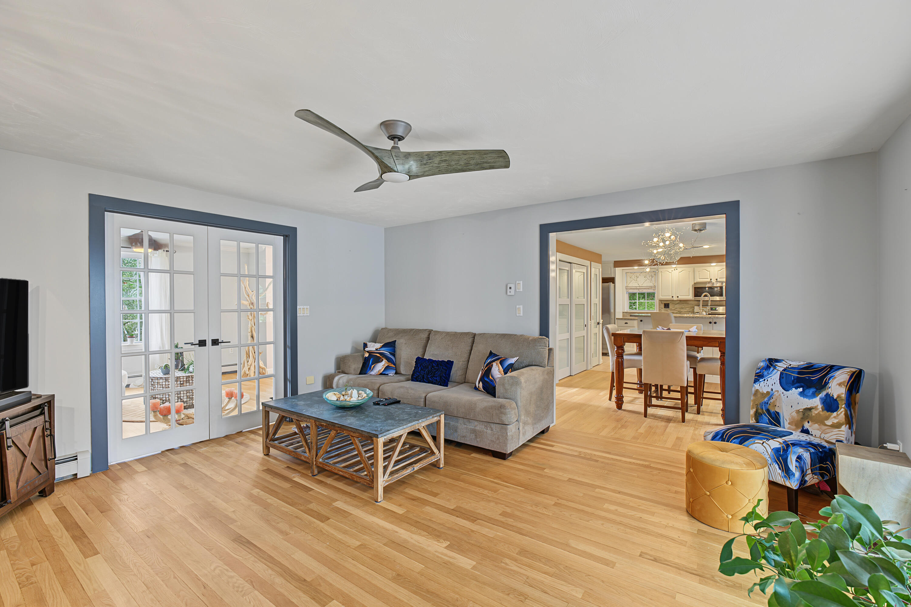 19 Maple Street Property Photo 24
