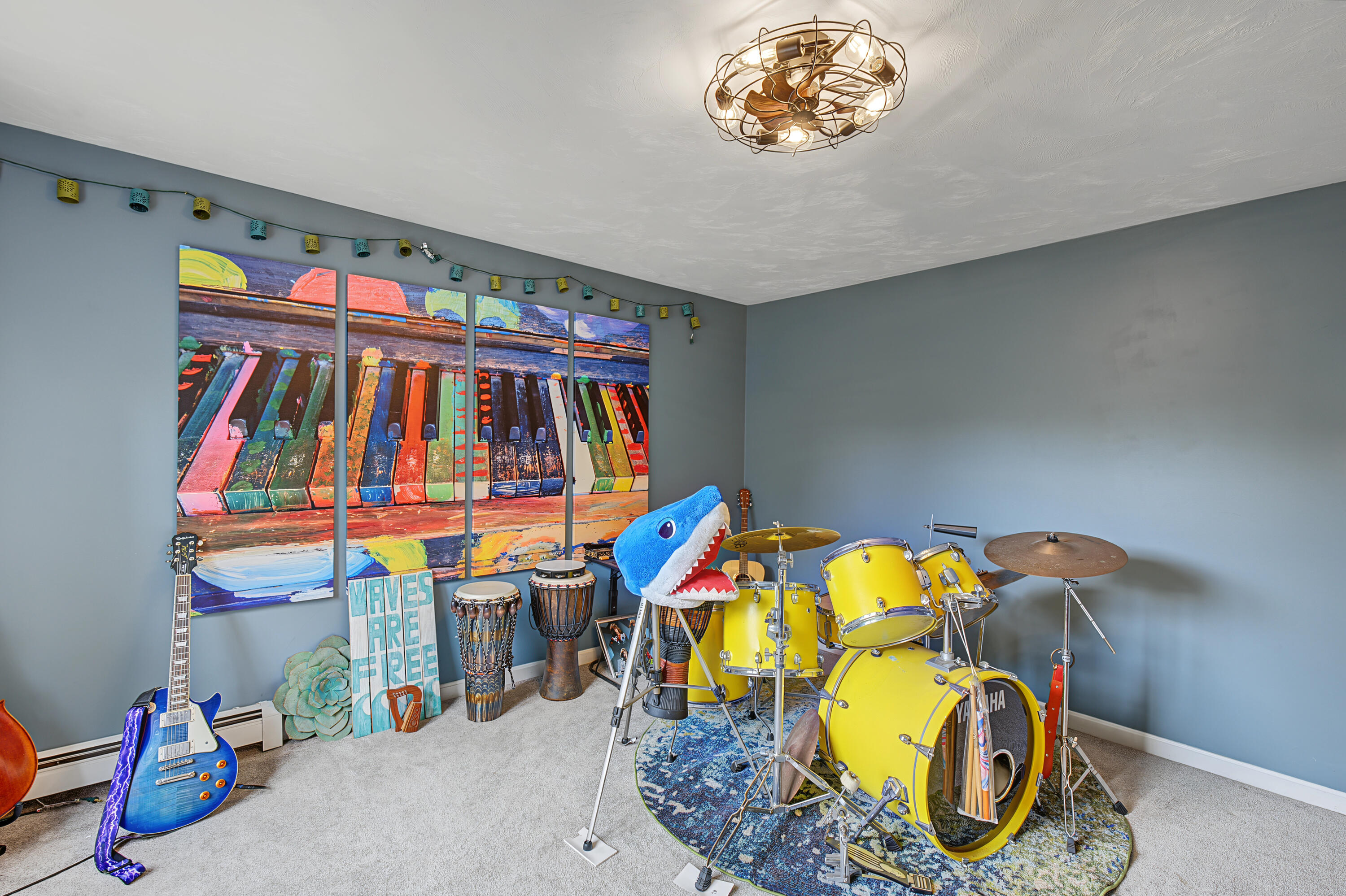 19 Maple Street Property Photo 30