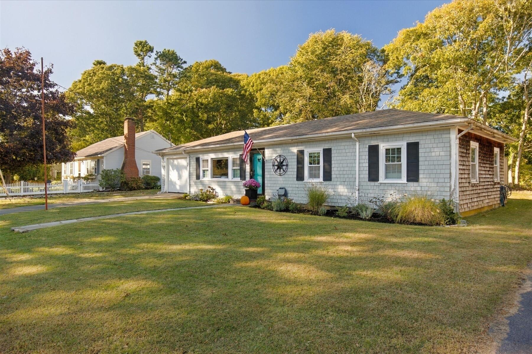 19 Joe Lincoln Road Property Photo 1