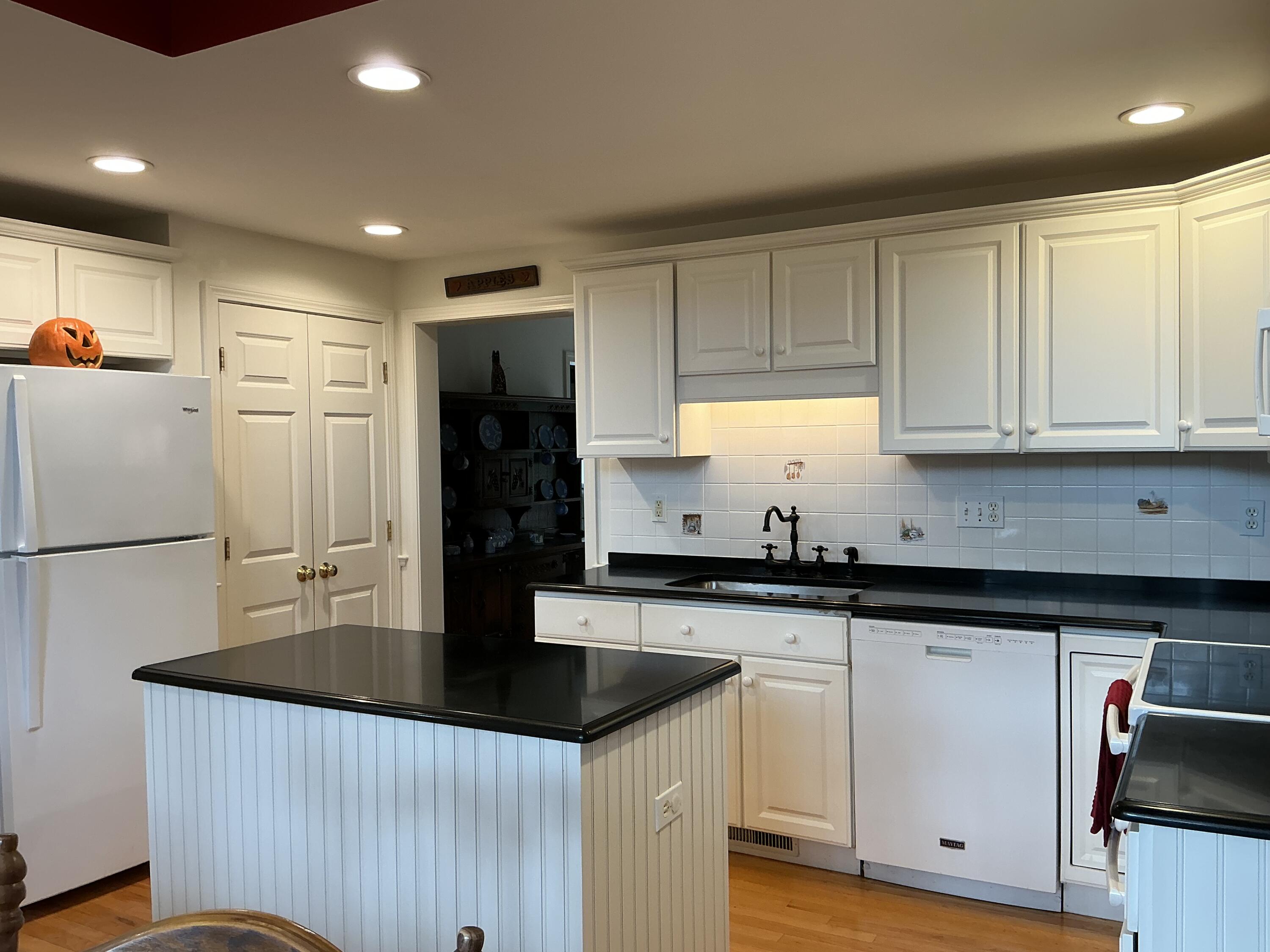 50 Acadia Drive Property Photo 8