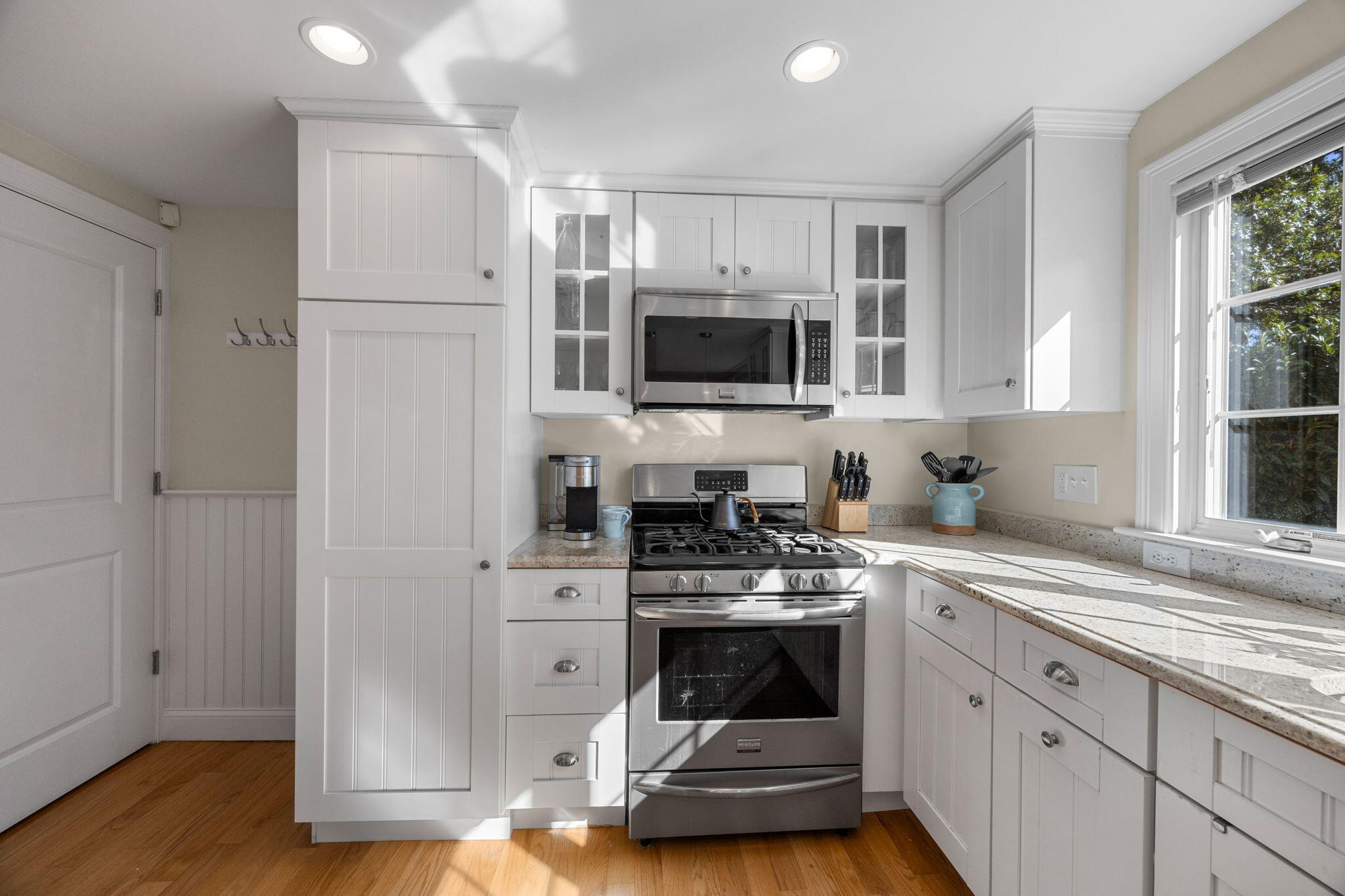 13 South Street Property Photo 10