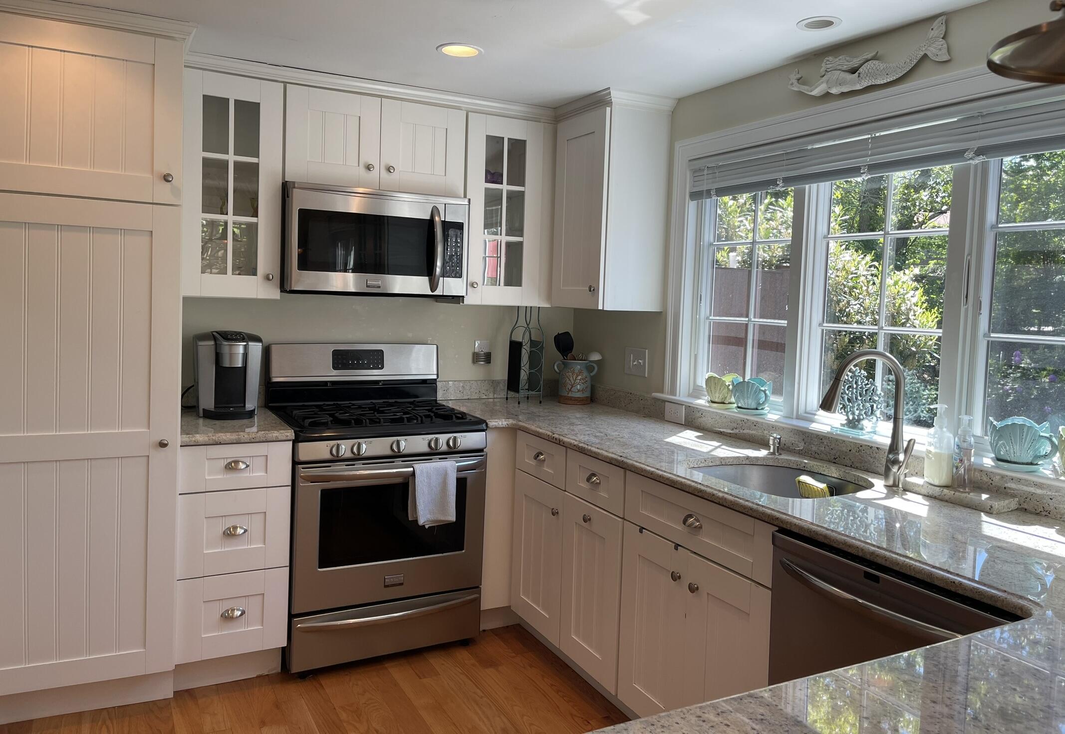 13 South Street Property Photo 16