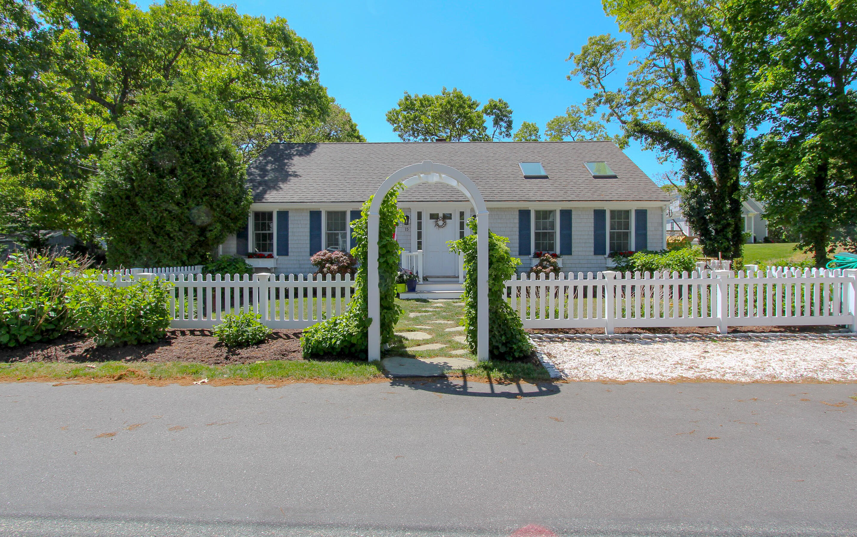 13 South Street Property Photo 20