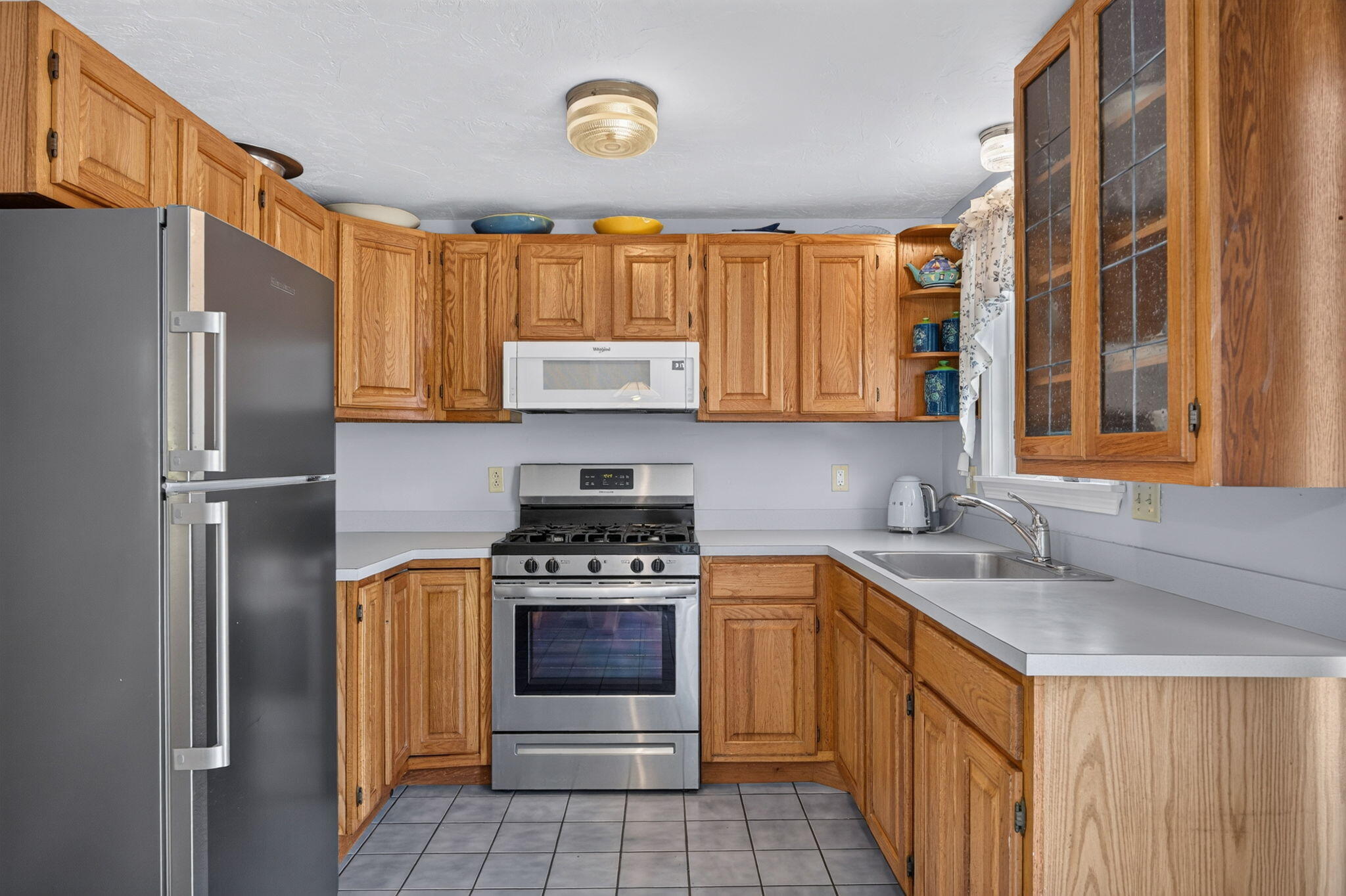 908 Shore Road Property Photo 10