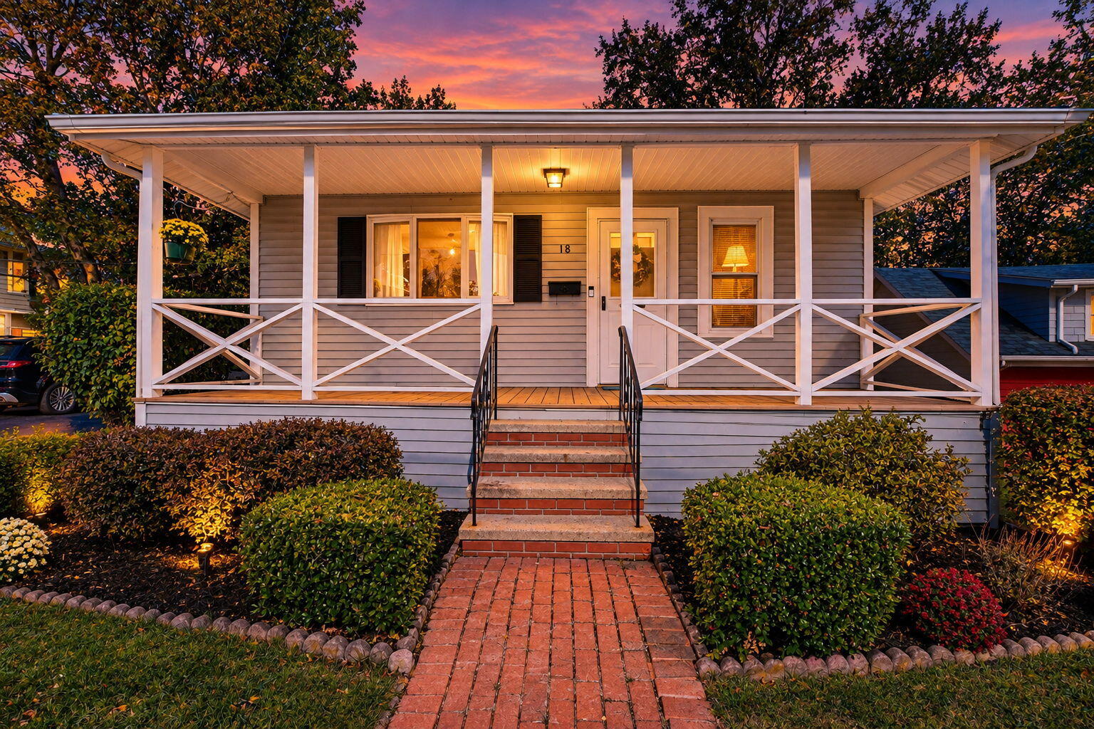 18 Lakeside Avenue Property Photo 1