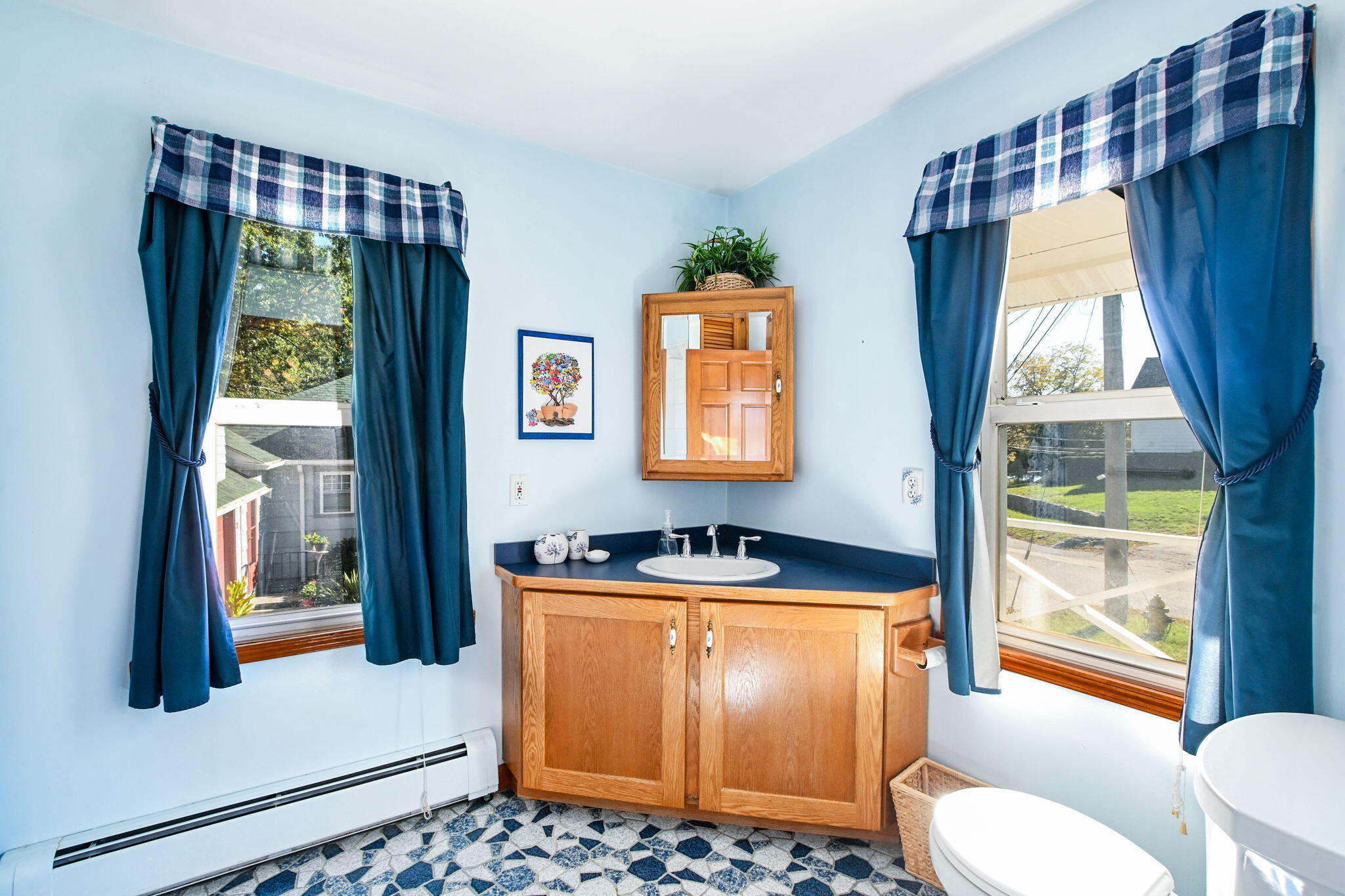 18 Lakeside Avenue Property Photo 8
