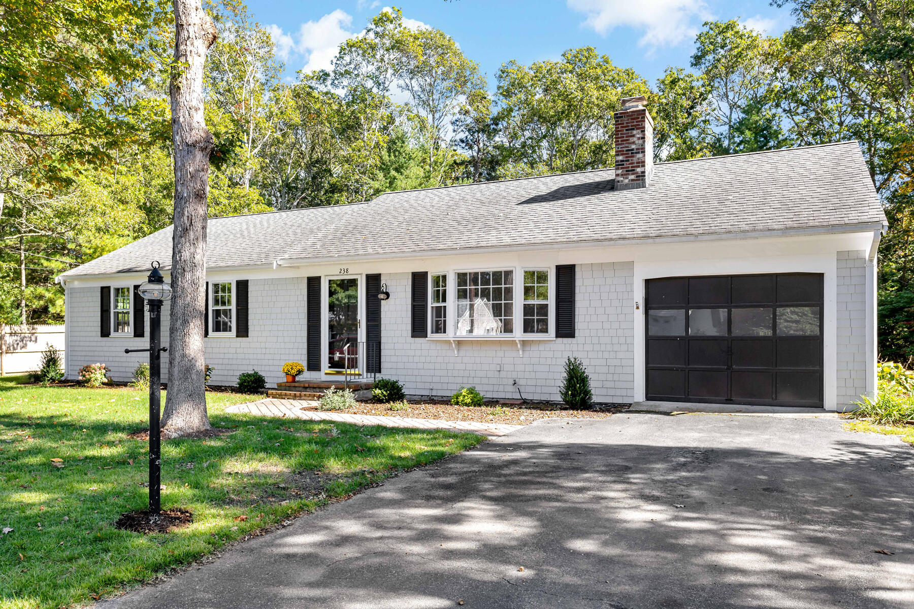 238 Monomoy Circle Property Photo 1