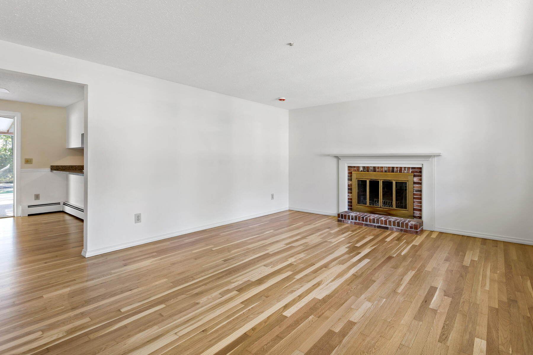 238 Monomoy Circle Property Photo 10