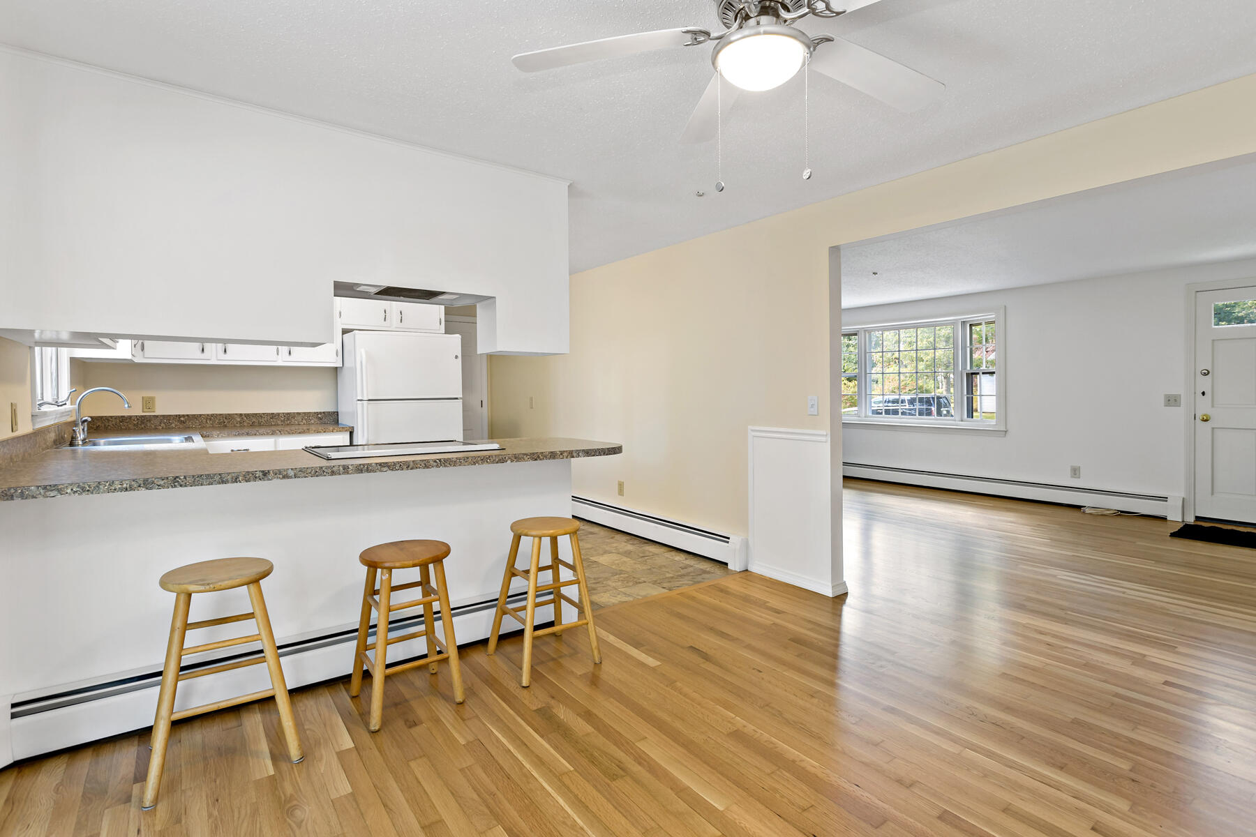 238 Monomoy Circle Property Photo 14