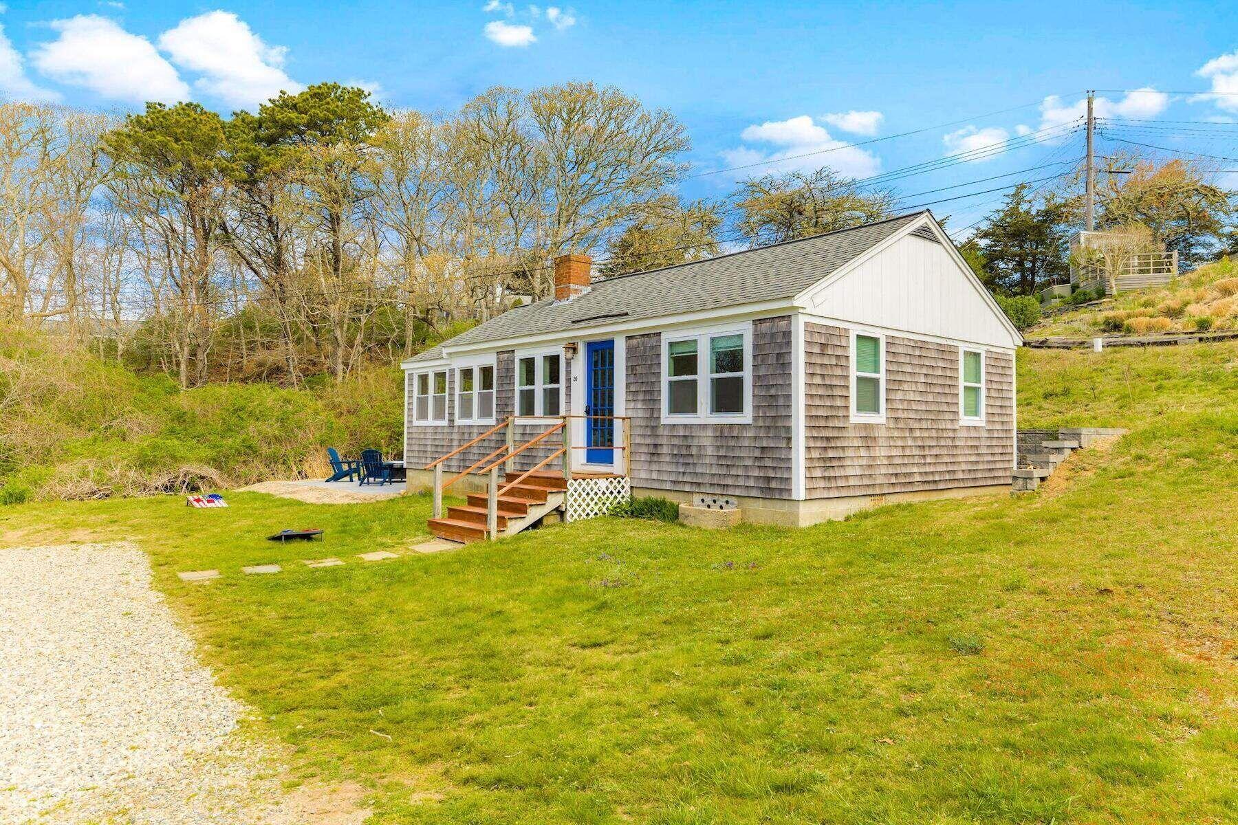 20 Cedar Swamp Lane Property Photo 11