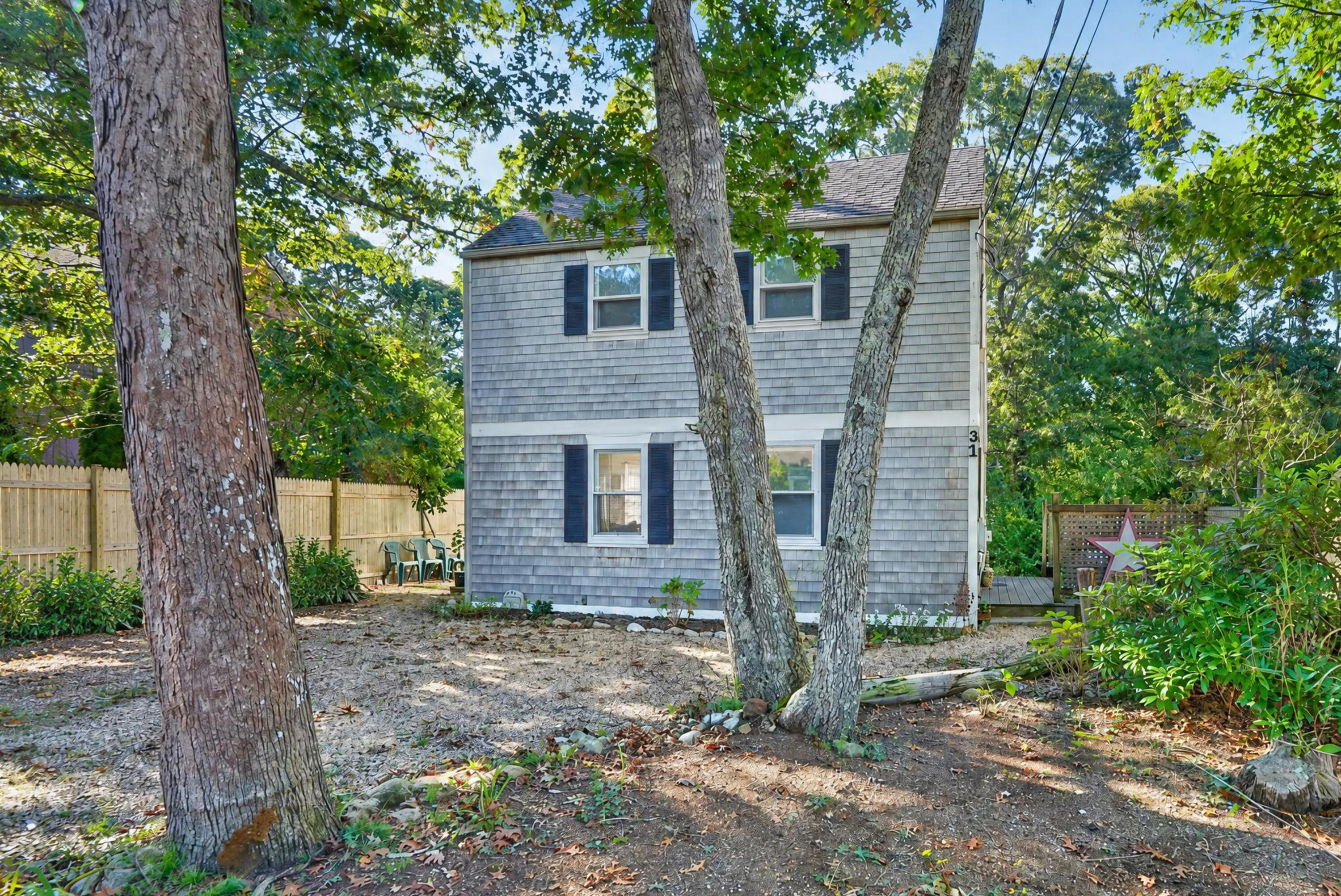 31 Beacon Avenue Property Photo 1
