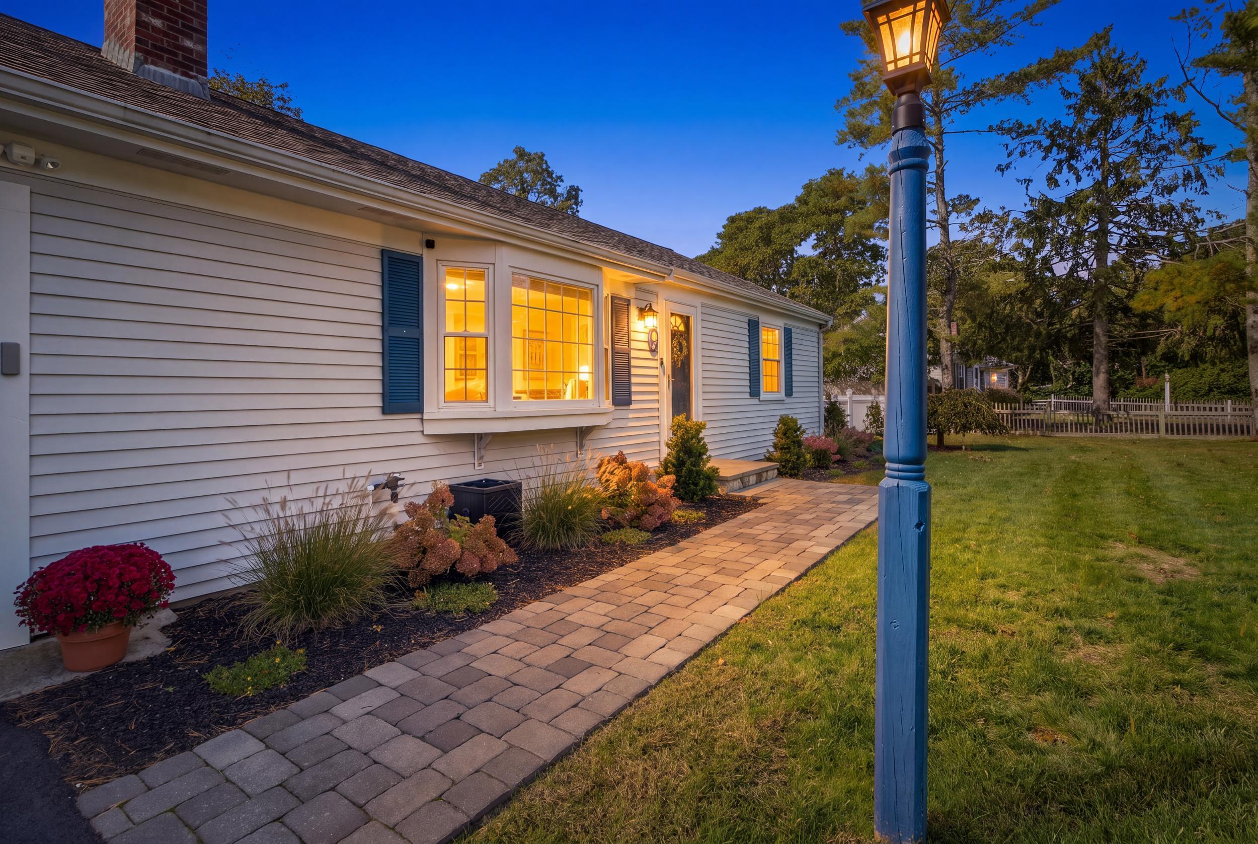 7 Spinning Brook Road Property Photo 2