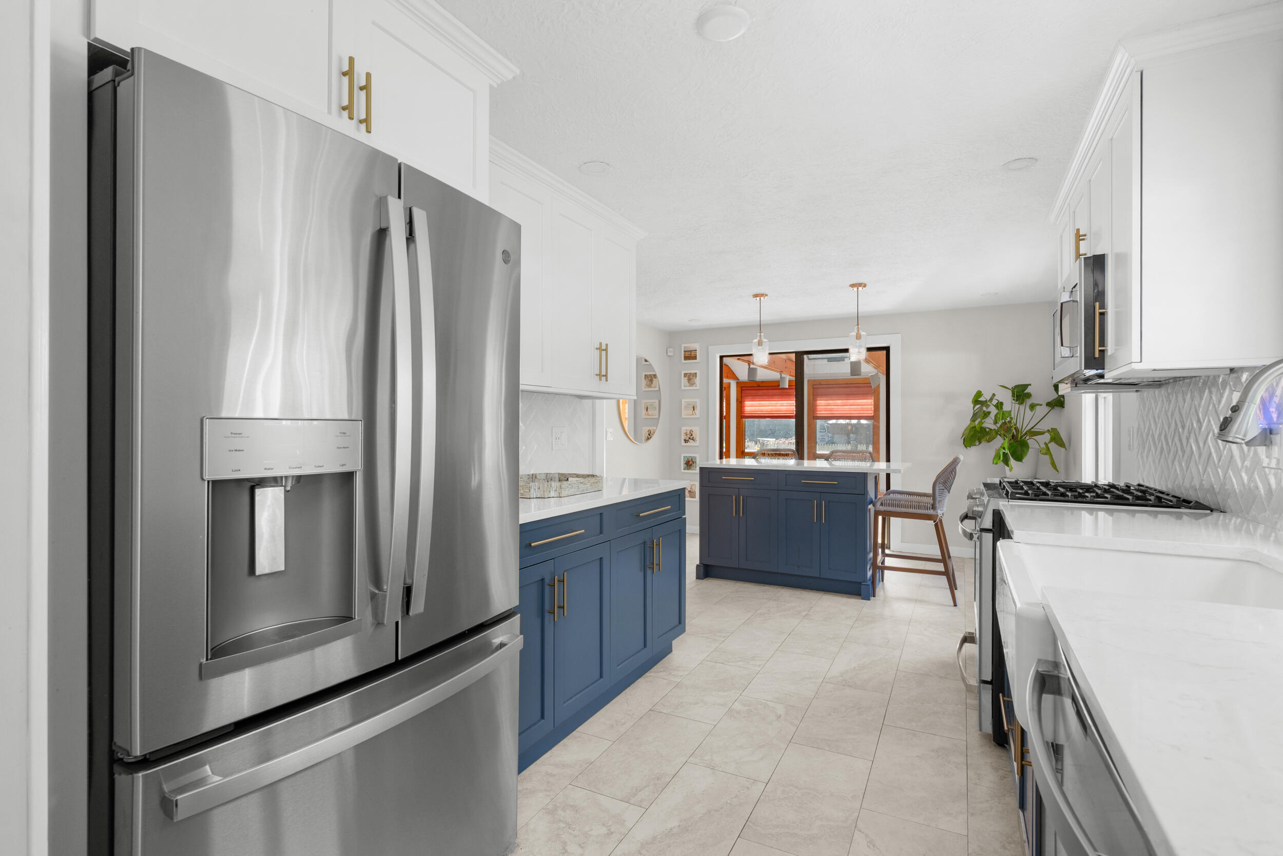 893 Osterville West Barnstable Road Property Photo 8