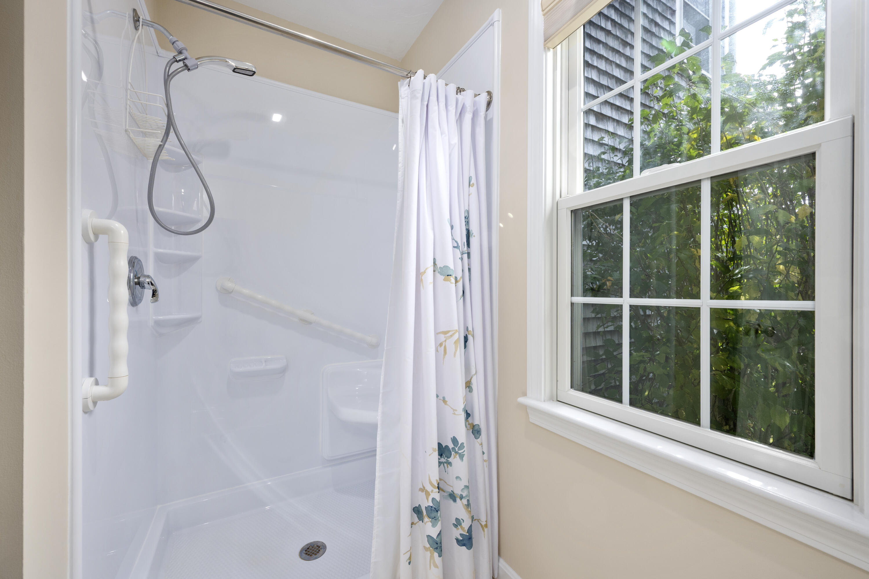 350 Old Barnstable Road Unit 3a Property Photo 18