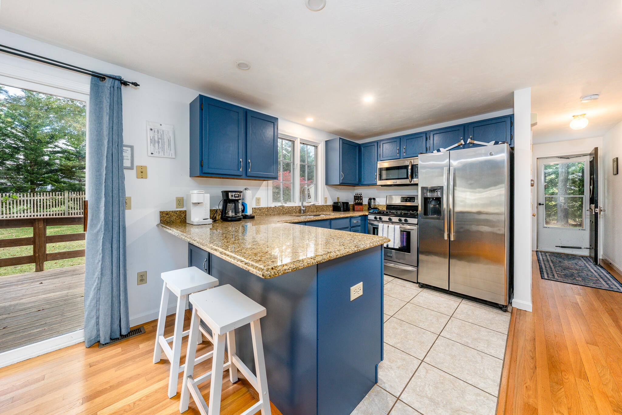 102 White Rock Road Property Photo 2