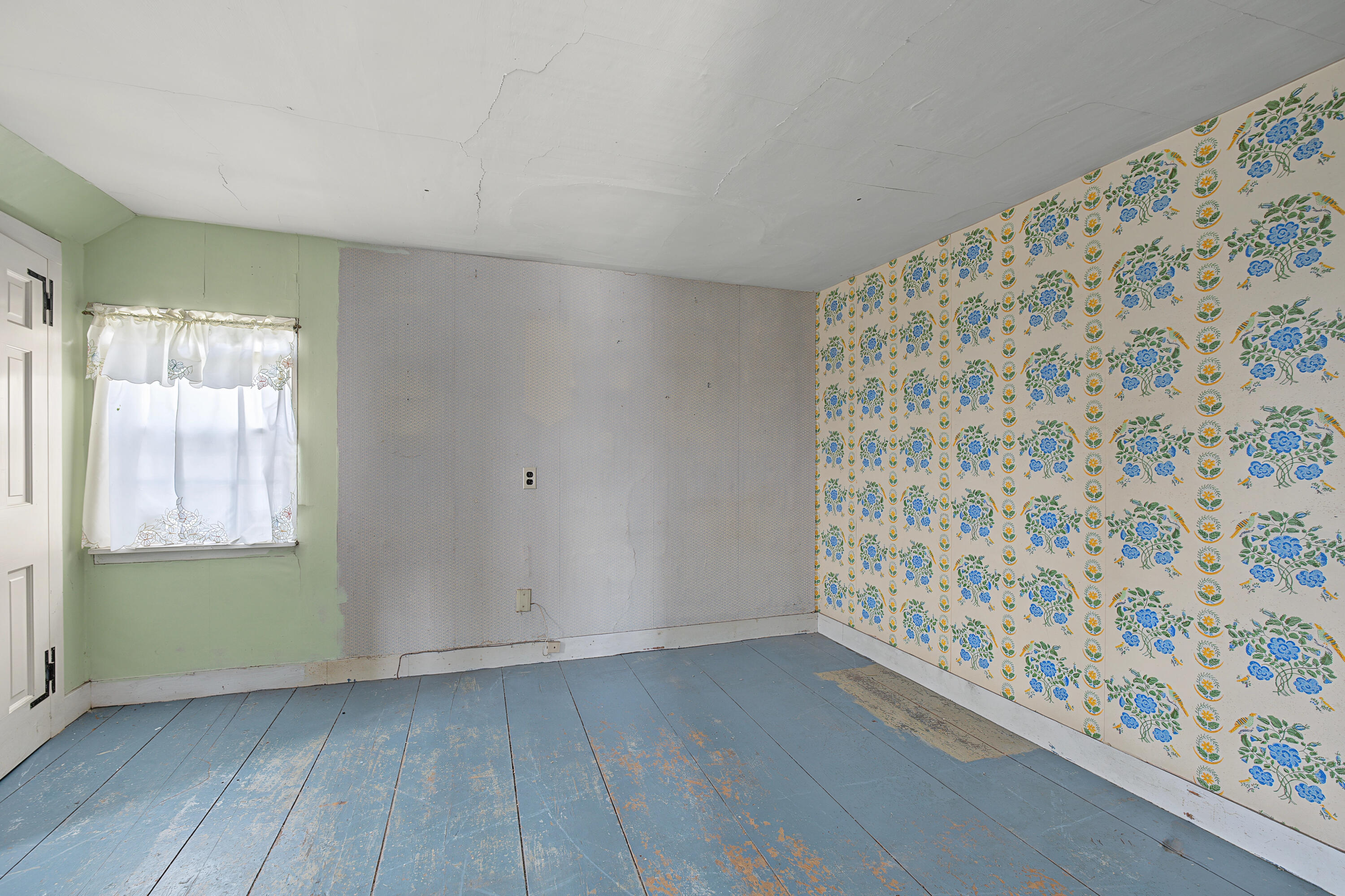 218 Main Street Property Photo 31