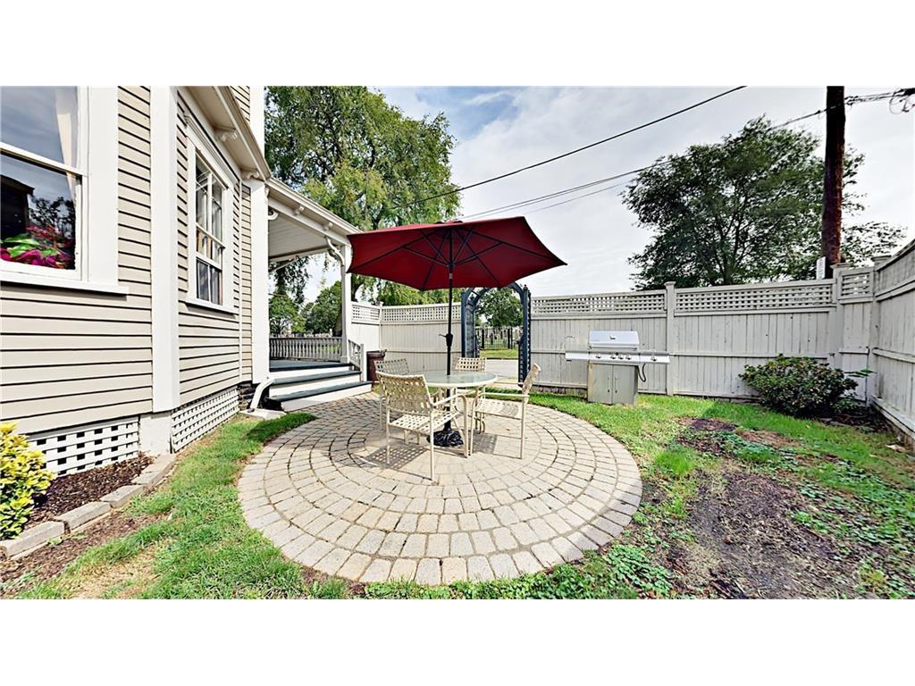66 Farewell Street Unit 2 Property Photo 2