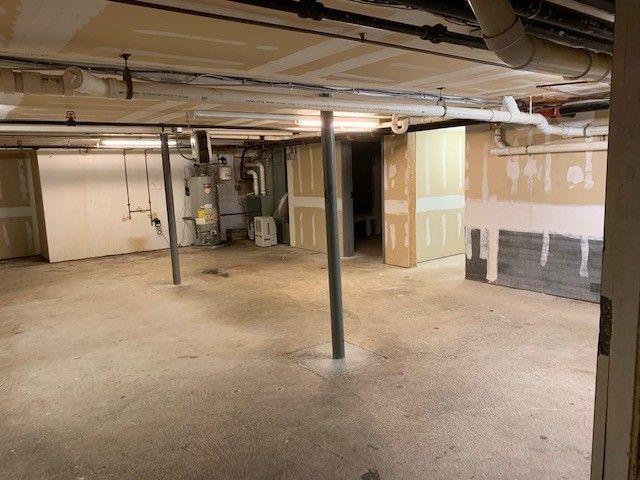 711 Front Street Property Photo 8