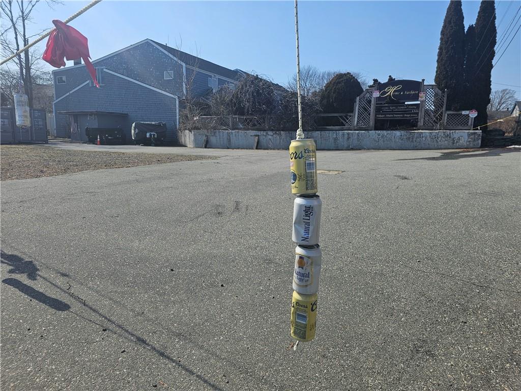 1074 East Main Road Property Photo 23