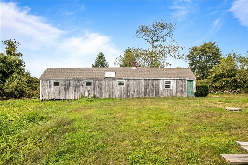141 South Of Commons Road Property Photo 22