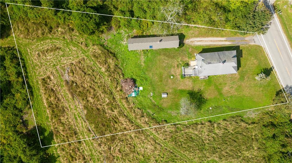 141 South Of Commons Road Property Photo 27