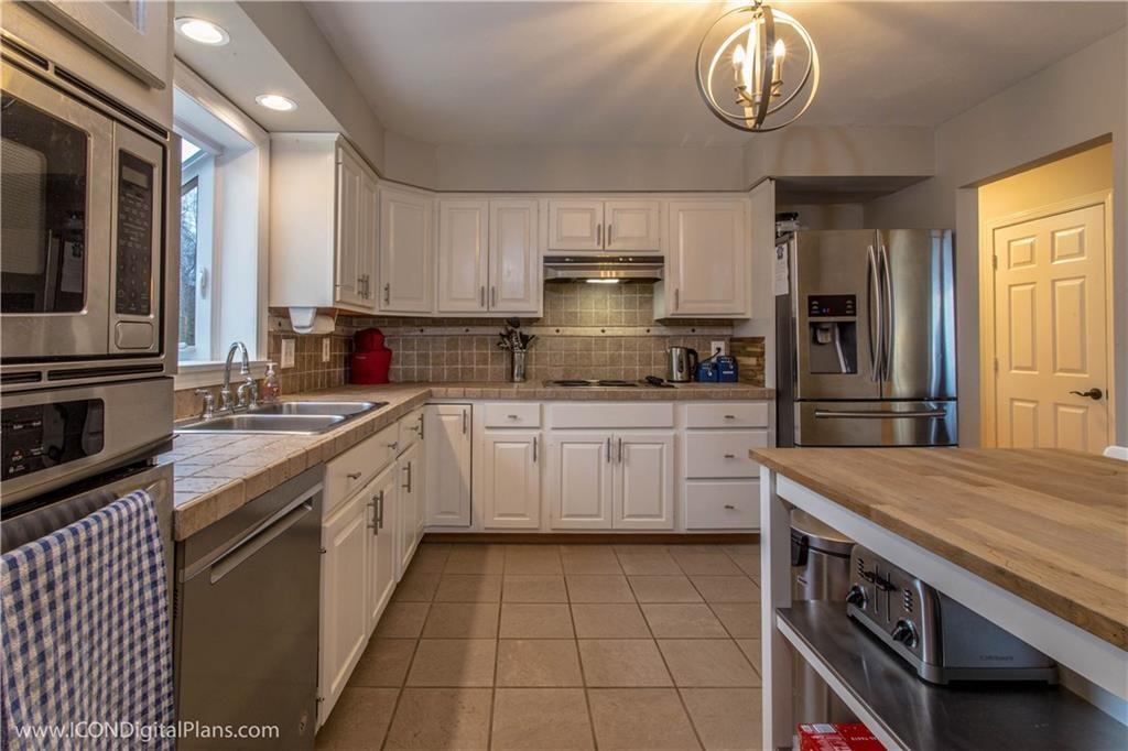 25 Algonquin Drive Property Photo 6