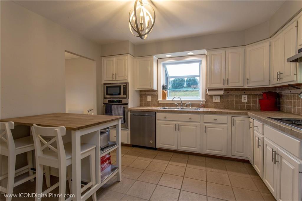 25 Algonquin Drive Property Photo 7