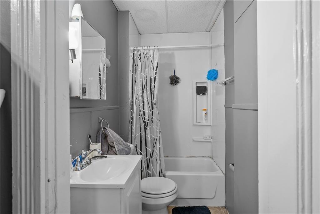 35 Greene Street Property Photo 16