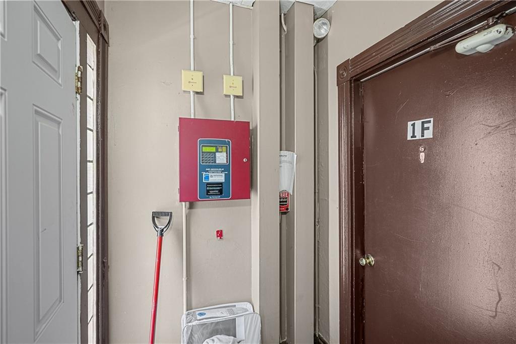 35 Greene Street Property Photo 30