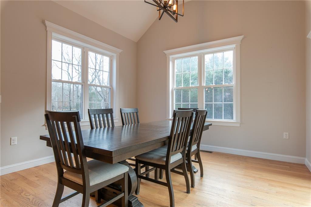 933 Pleasant Street Property Photo 11
