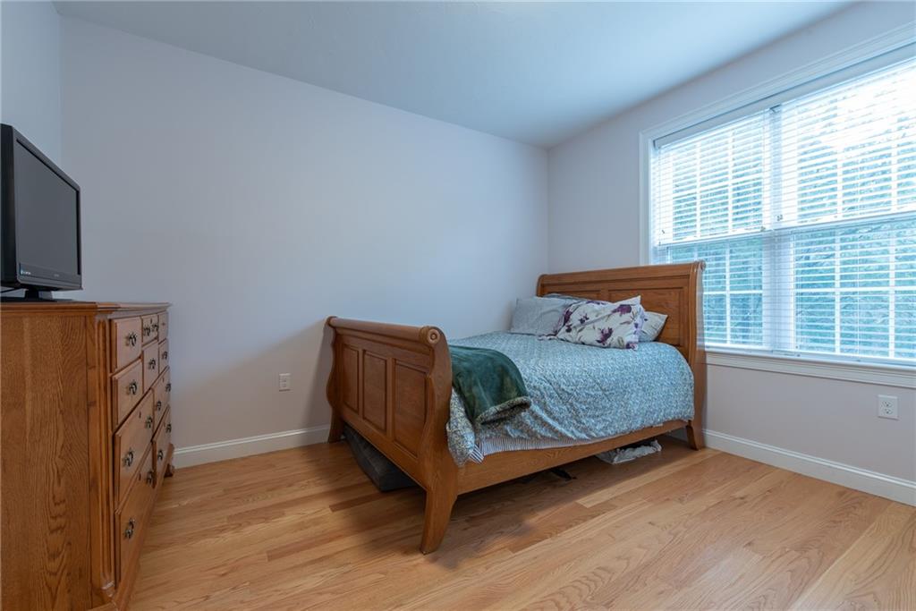 933 Pleasant Street Property Photo 19
