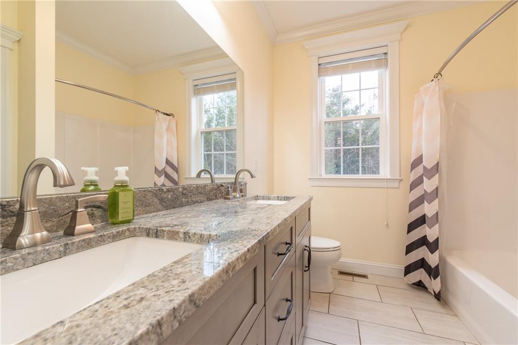 933 Pleasant Street Property Photo 24