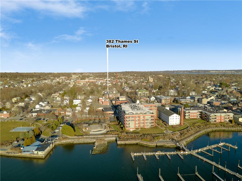 382 Thames Street Property Photo 37