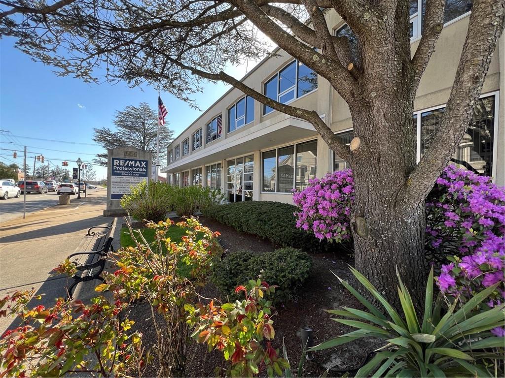 655 Main Street