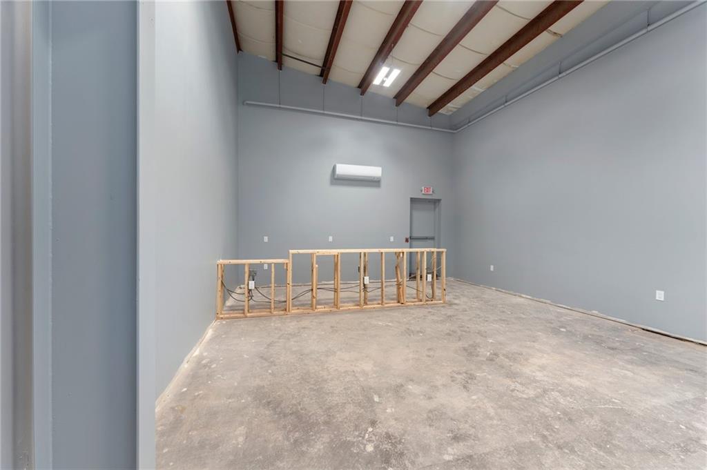 255 Legris Avenue Unit 3 Property Photo 3