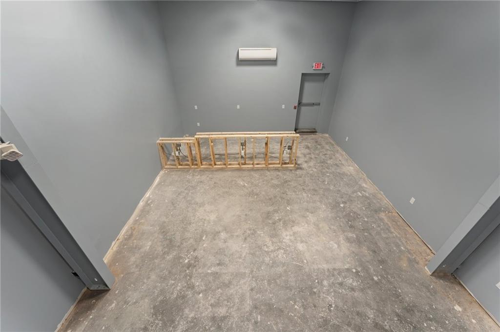 255 Legris Avenue Unit 3 Property Photo 13