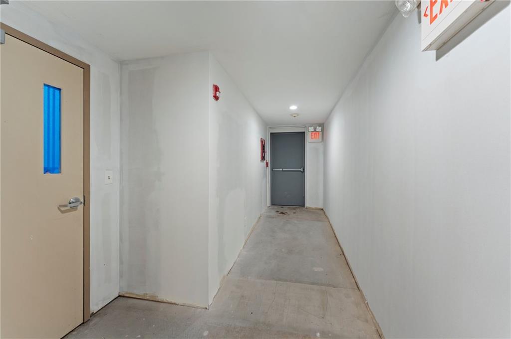255 Legris Avenue Unit 3 Property Photo 22