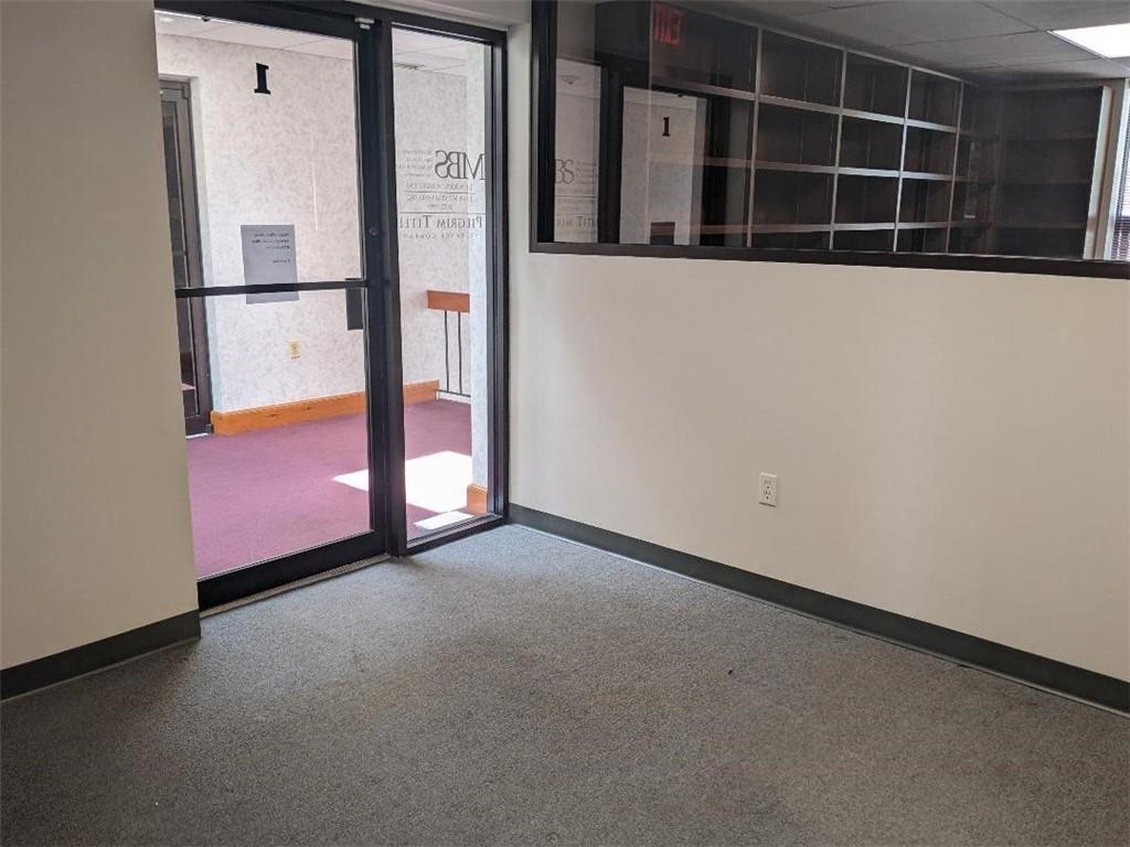959 Mineral Spring Avenue Unit 1 Property Photo 5