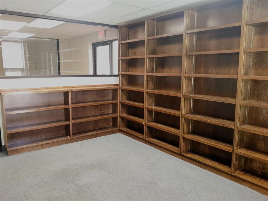 959 Mineral Spring Avenue Unit 1 Property Photo 7