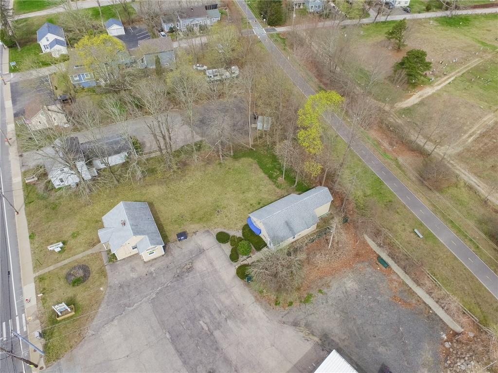1035 Main Street Property Photo 33