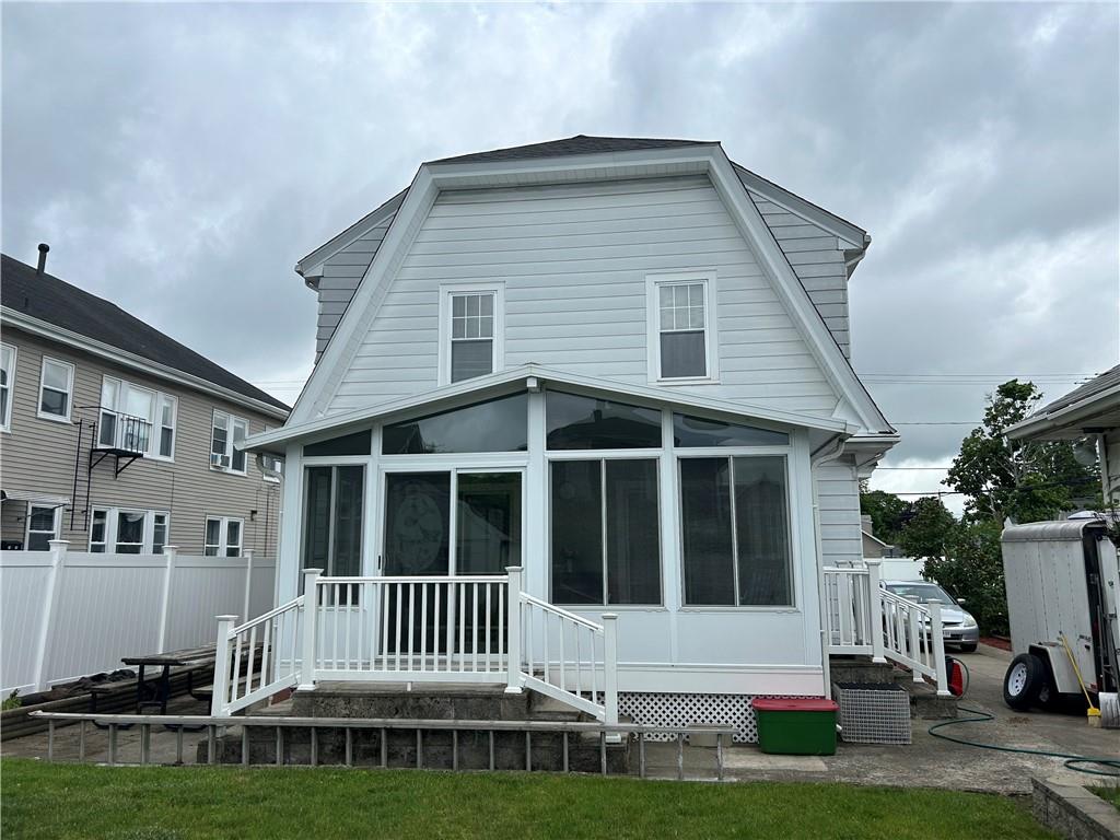 12 Bloomfield Street Property Photo 2