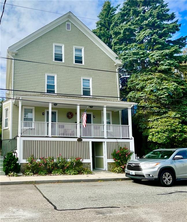 5 Whitwell Avenue Unit B Property Photo 1