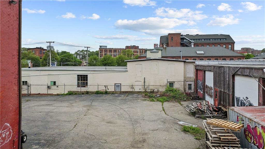 431 Harris Avenue Property Photo 9