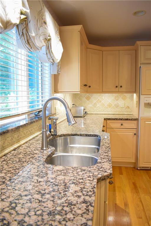 10 Lace Circle Property Photo 9