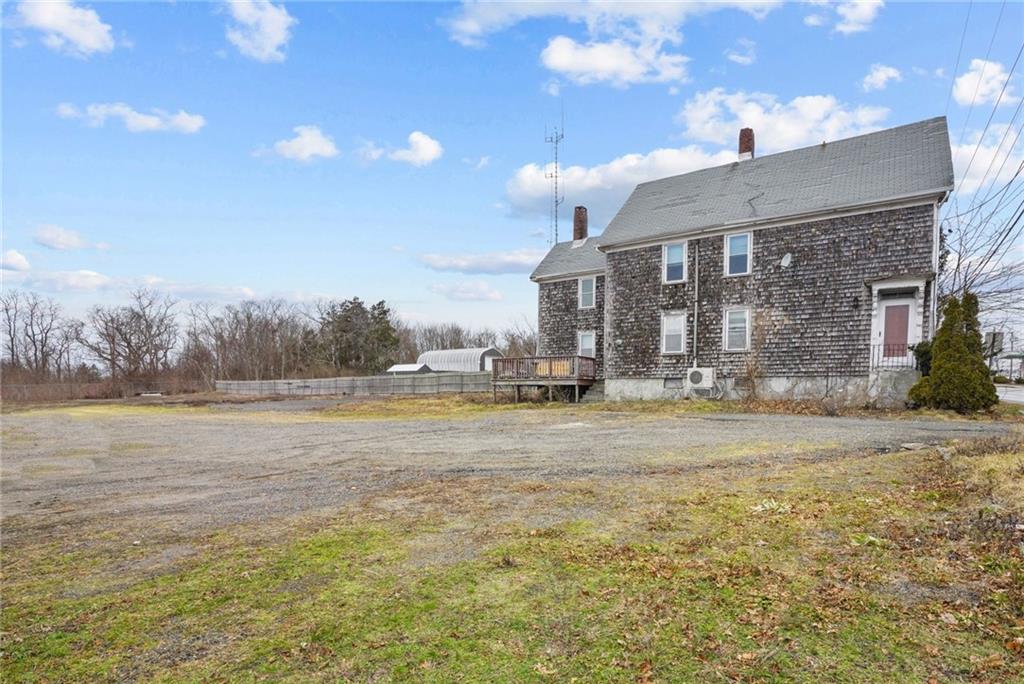 383 Metacom Avenue Property Photo 5